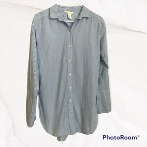 Forever 21 Blue Long sleeves stripes button up Size 2